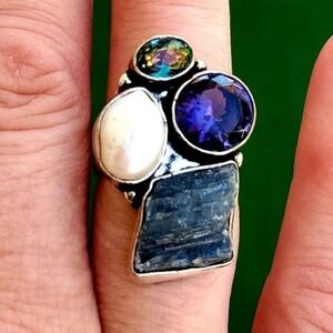 New Amethyst, Rough Kyanite, Mystic Topaz & Pearl 925 Silver Ring.